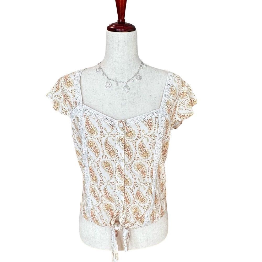 NWT Self Esteem Short Sleeve Tie-Front Top Petal Sleeve Cream/Tan Small